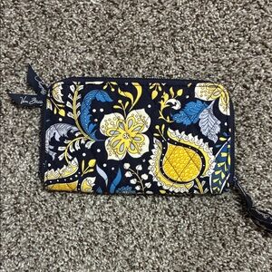 🌻 2/$20 Vera Bradley ELLIE BLUE Zip Around Wallet RARE